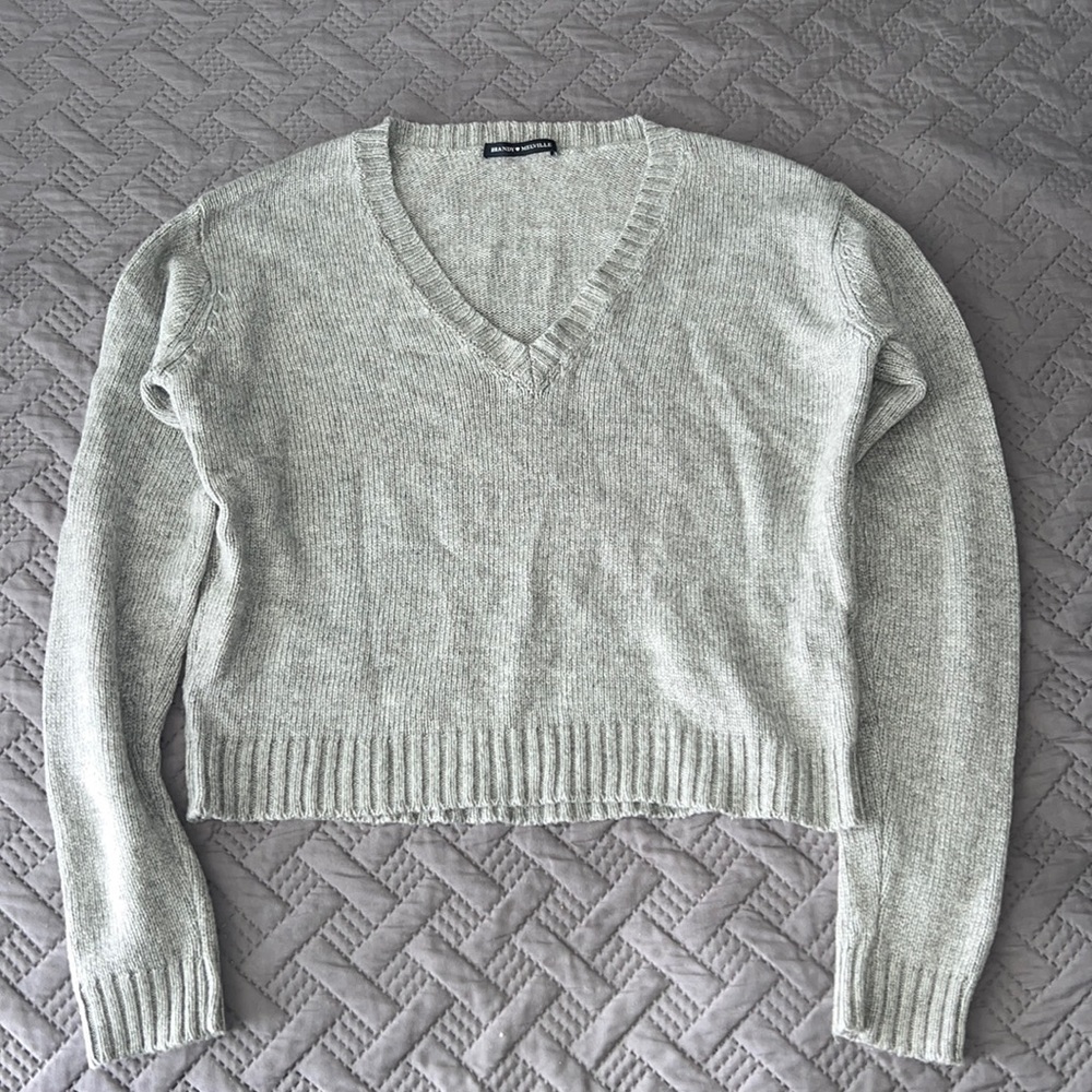 Brandy Melville gray sweater